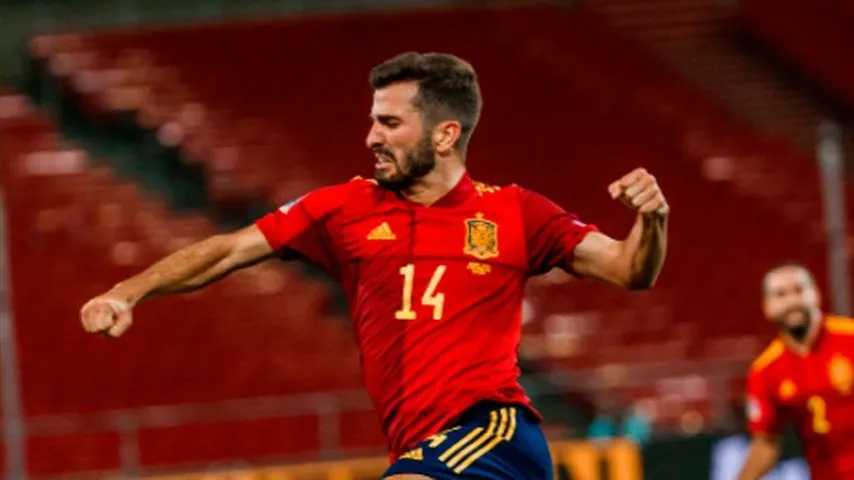 Gayá logró un punto fundamental en el último momento. (Foto: @sefutbol)