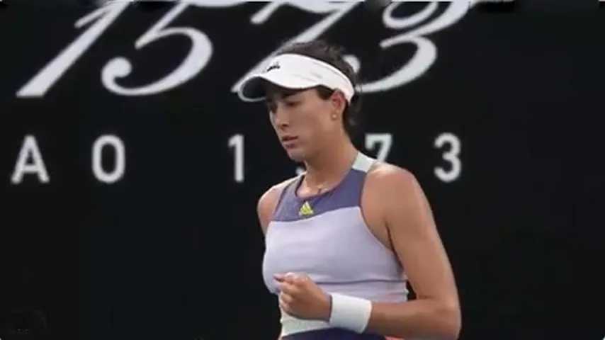 Muguruza se mostró en todo momento concentrada y enfocada. (Foto: @AustralianOpen)