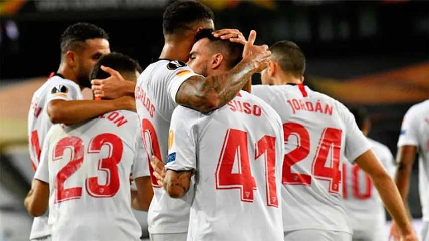 Julen Lopetegui ha transformado al Sevilla en un equipo de poder, fuerza y velocidad. (Foto: @EuropaLeague(