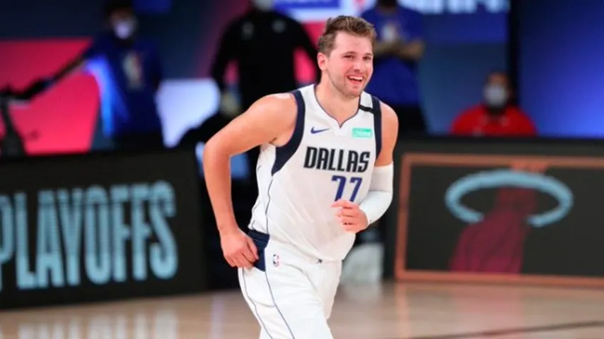 Doncic batió un récord vigente desde hace 71 años. (Foto: @NBA)