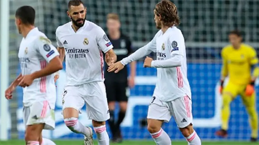 El equipo de Zidane empata con un gol de Benzema en el 87 y otro de Casemiro en el 93.. /Foto: @ChampionsLeague)