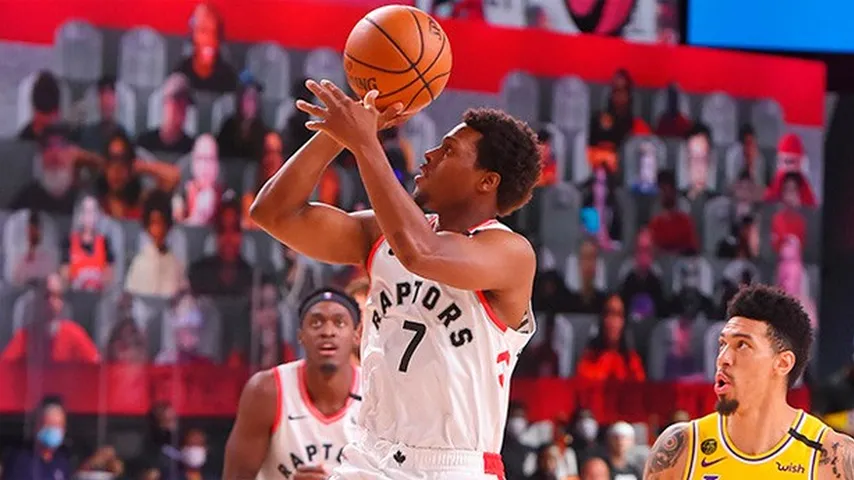 Gran victoria de los vigentes campeones frente a los Lakers. (Foto: @Raptors/Twitter)