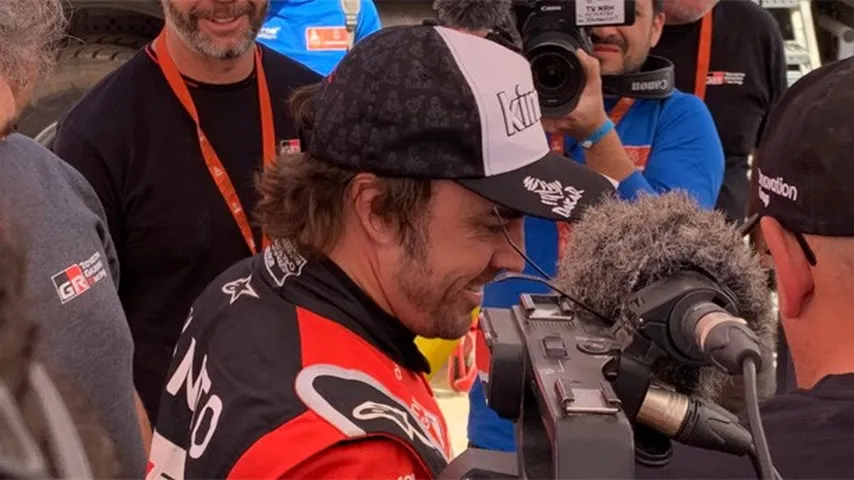 Fernando Alonso quedó a cuatro minutos del primero en esta octava etapa. (Foto: @Dakar)