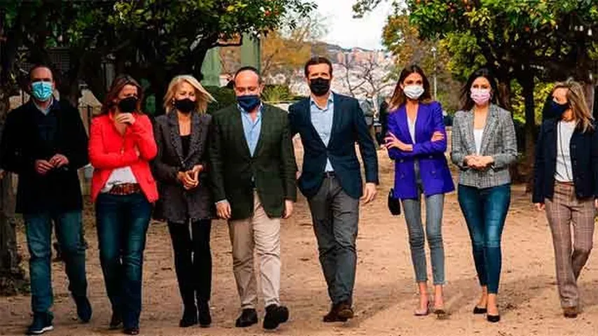 Pablo Casado en su actual campaña política en Cataluña. (Foto: PP)